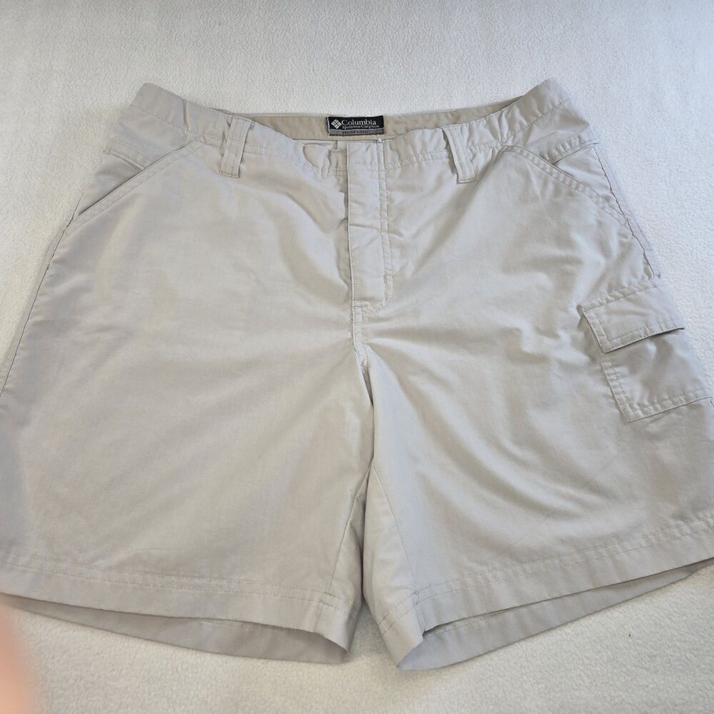 Columbia Women's Utility Hiking Shorts Quick Dry Lightweight Size 10 runs small